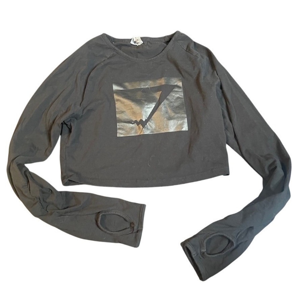 Gymshark Black Cropped Long Sleeve‎ Thumbhole Athletic Top Medium